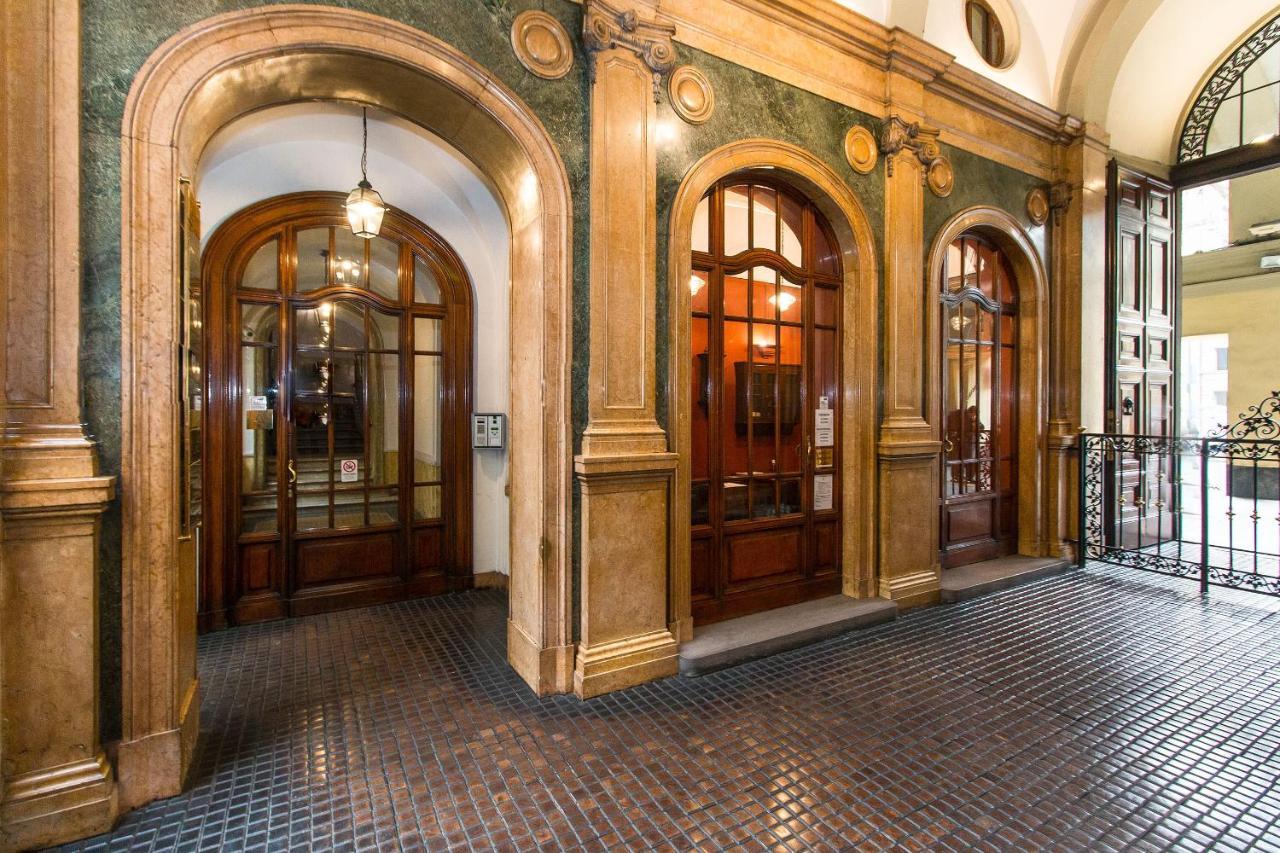 Appartement Golden Eagle à Turin Extérieur photo
